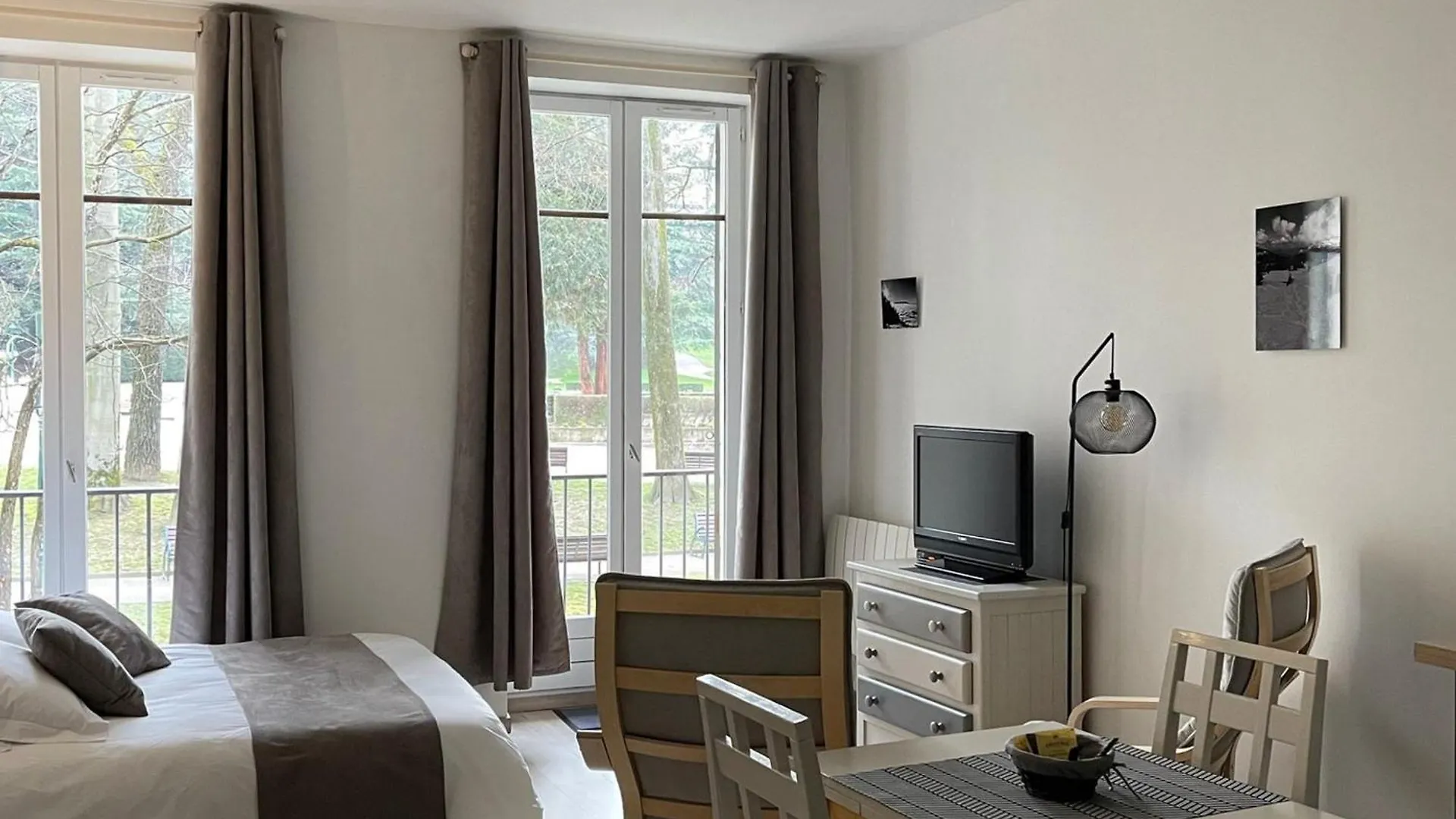Studio Confortable A Aix-Les-Bains Avec Balcon Et Wifi - Fr-1-555-113 Apartment